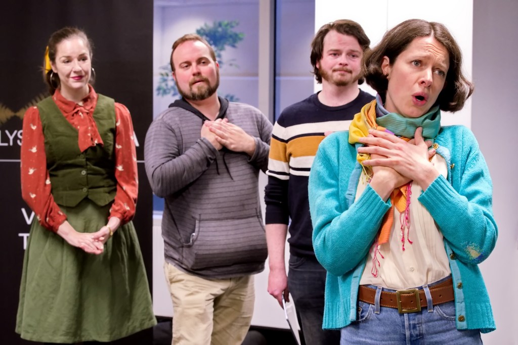 Isabella and chorus. Photo by Phil Thomson.